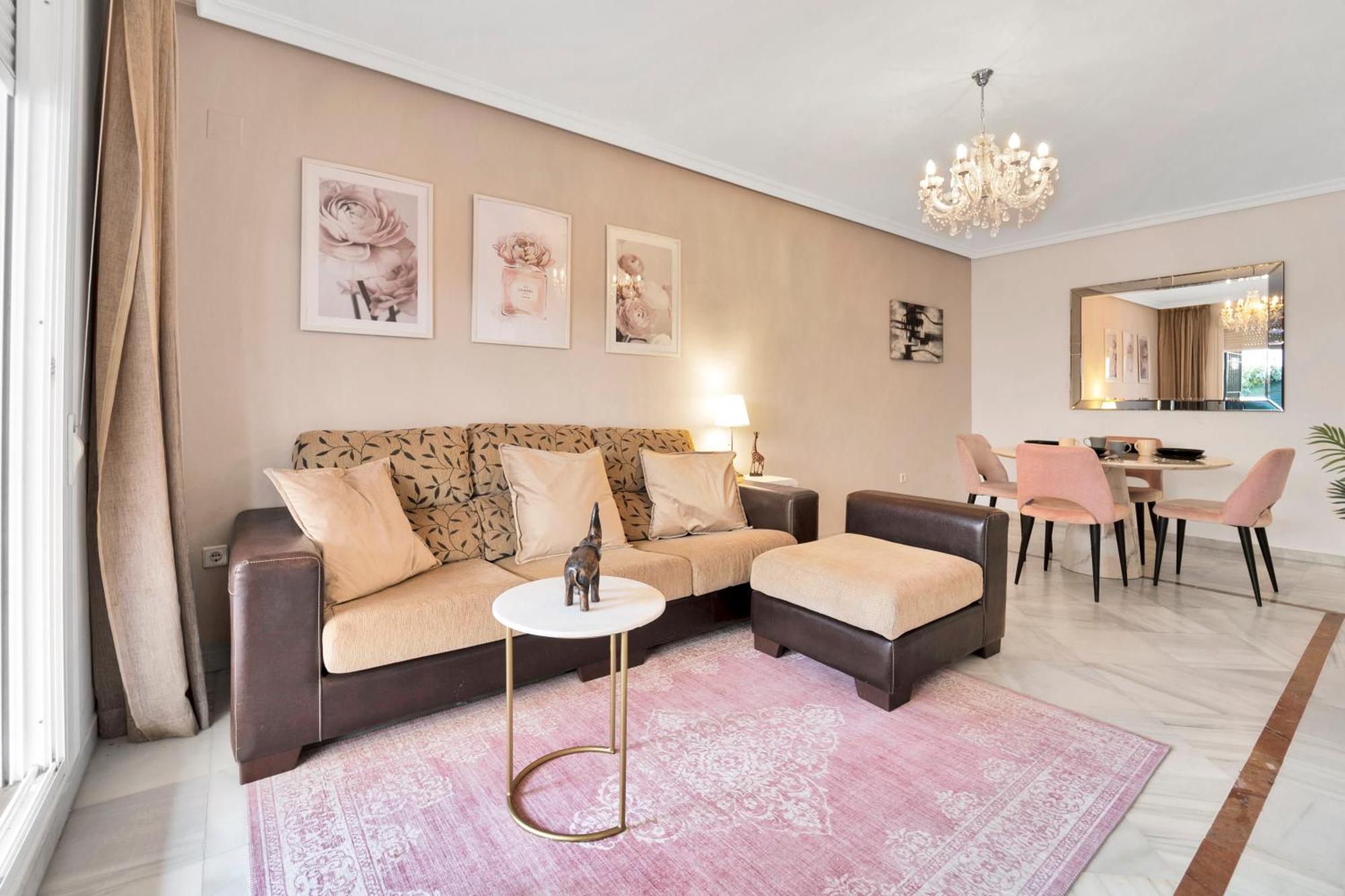 Apartament Con Enorme Terraza En Complejo Con Piscina En Nueva Andalucia - Lorcrimar *